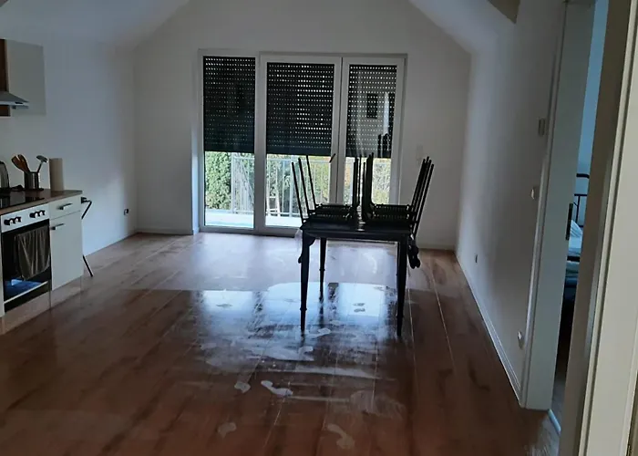 Lanashaus Apartment *